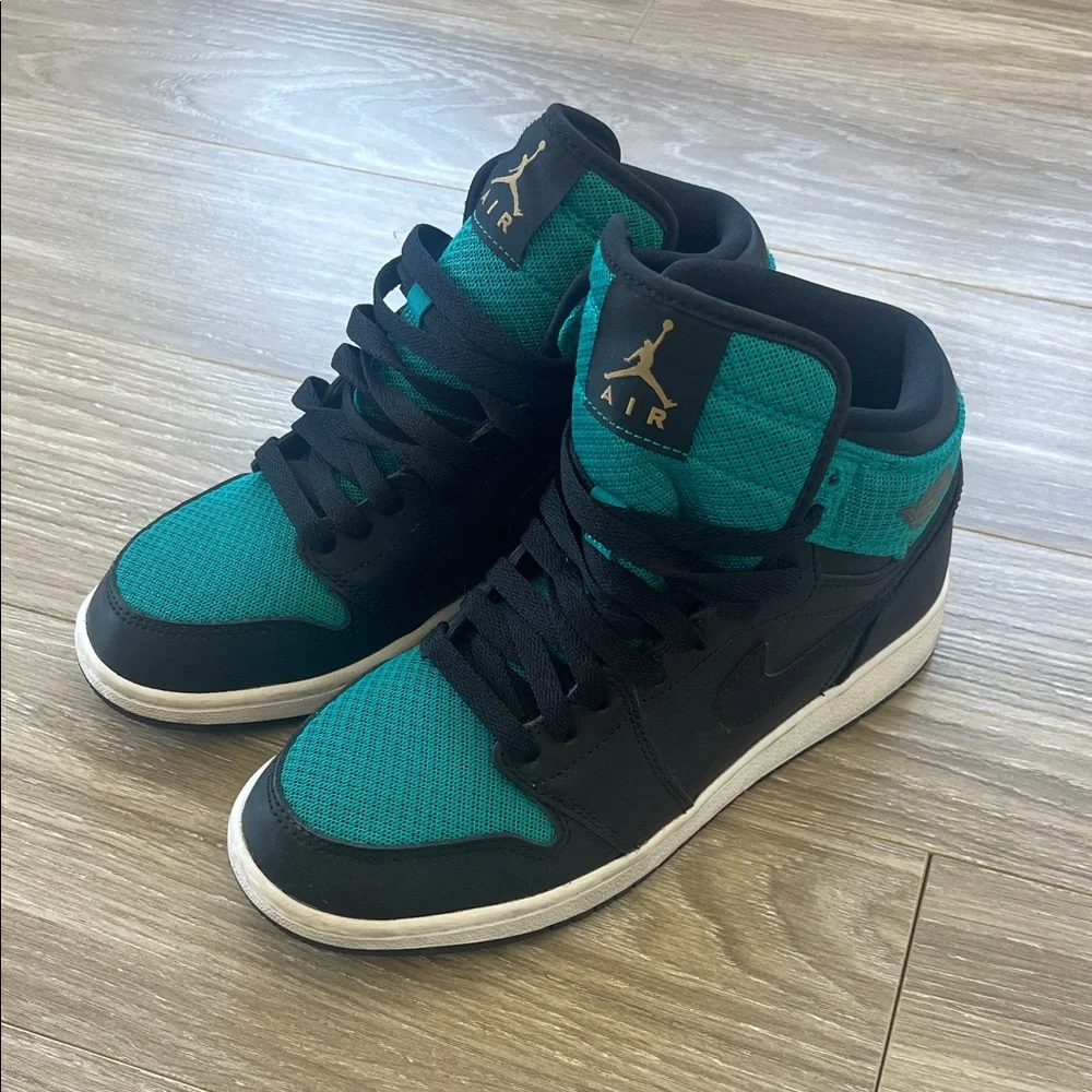 Air Jordan women’s Teal and Black High-Top Sneakers - Picture 1 of 4